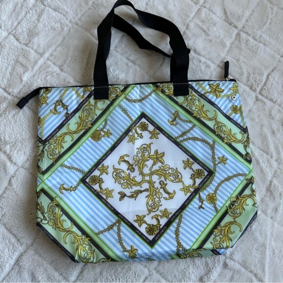 Victoria’s Secret | Limited Edition "2019" 2 in 1 Canvas Cooler Tote Bag - Picture 8 of 15